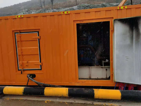 景东发电机出租 柴油发电机组电压低报警怎么办？