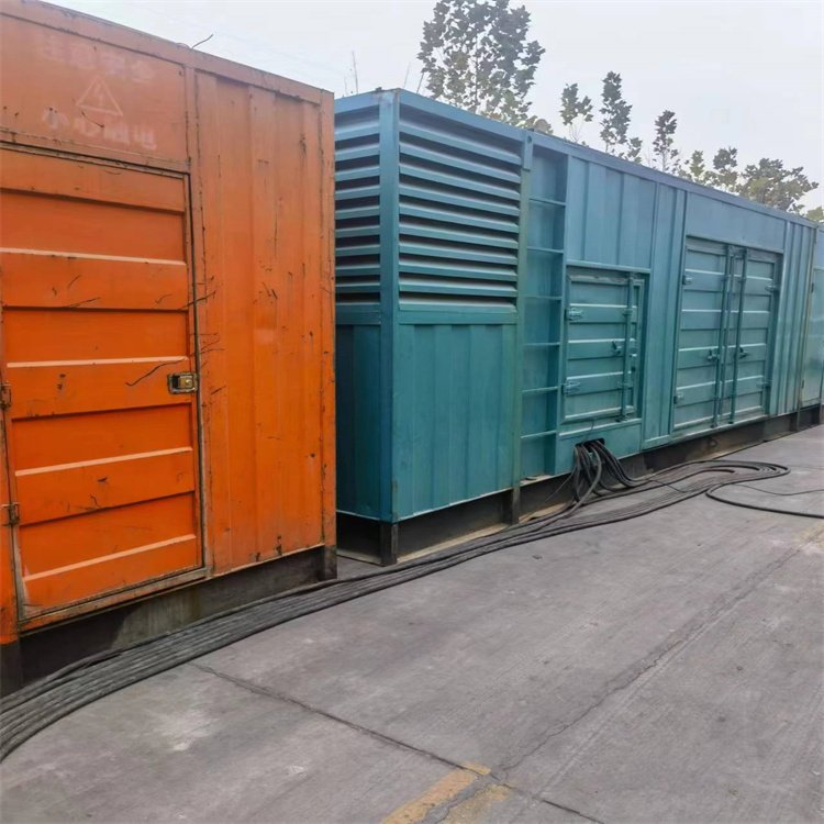 景东如何选择适合 600kW 柴油发电机组的热继电器?